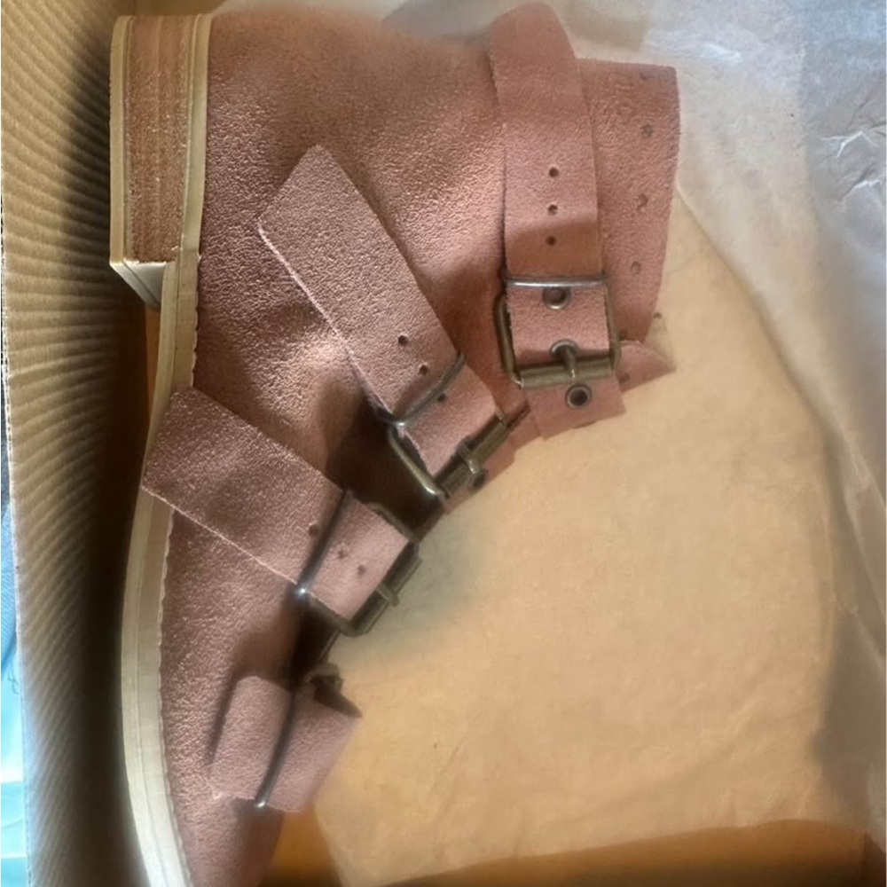 Musse & Cloud Tan Ankle Boots - Picture 4 of 6